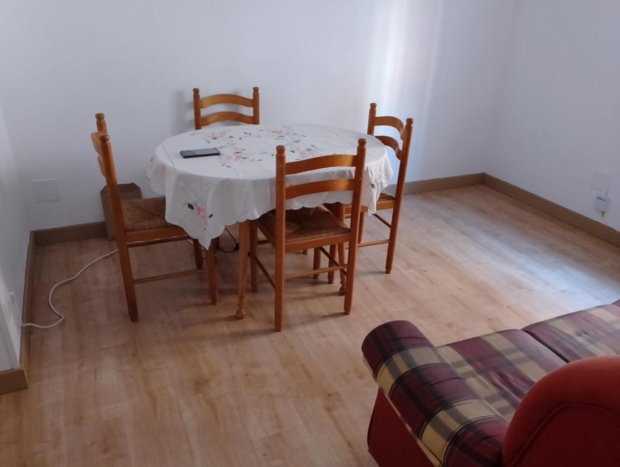Habitacion En Piso Compartido Мадрид Экстерьер фото